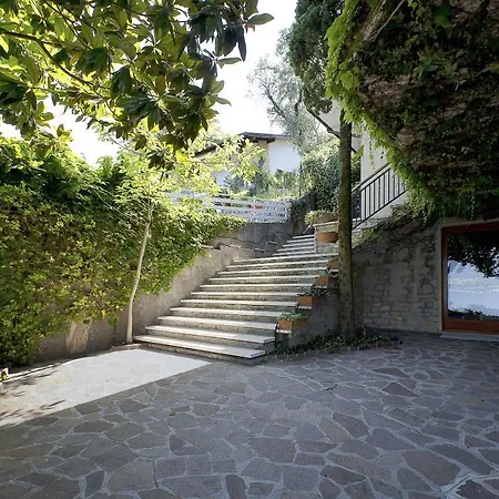 Villa Con Vista Lago