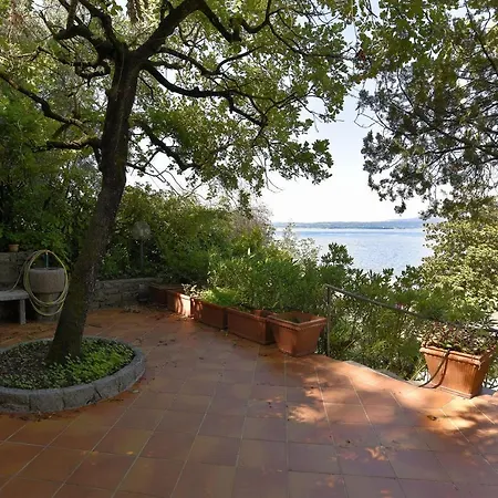 Villa Con Vista Lago *