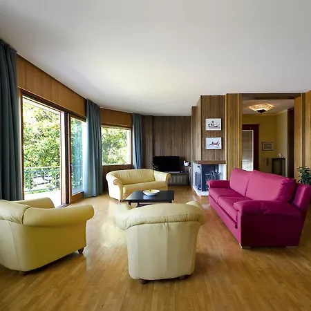 Villa Con Vista Lago *